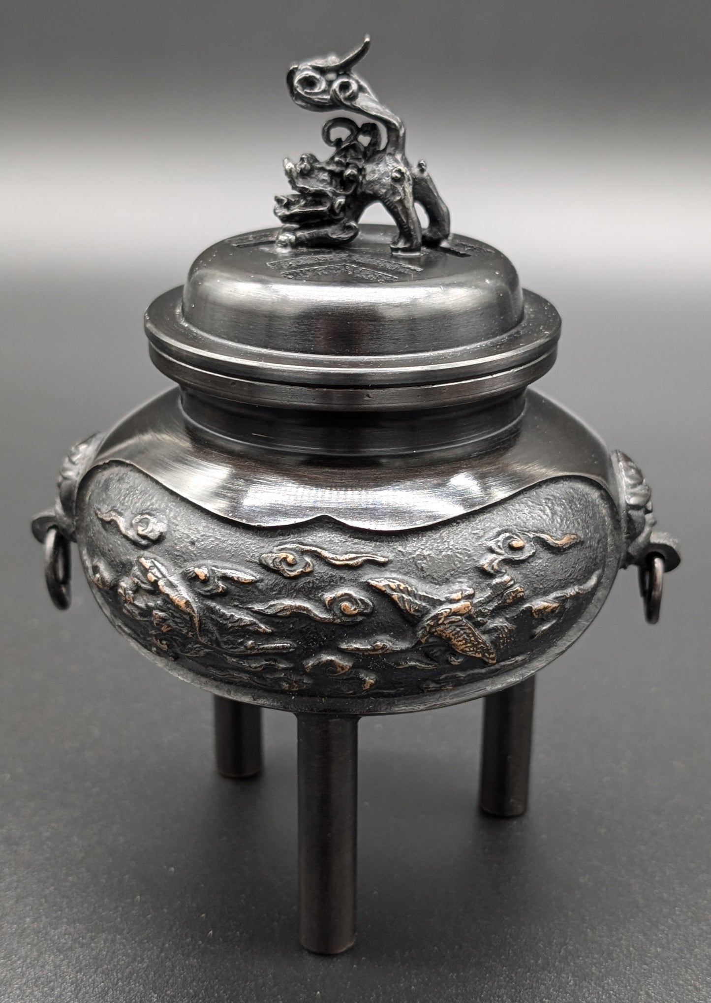 VINTAGE INCENSE BURNER with Lion and Crane by ZUIHOU TRUE JAPANESE ARTISAN