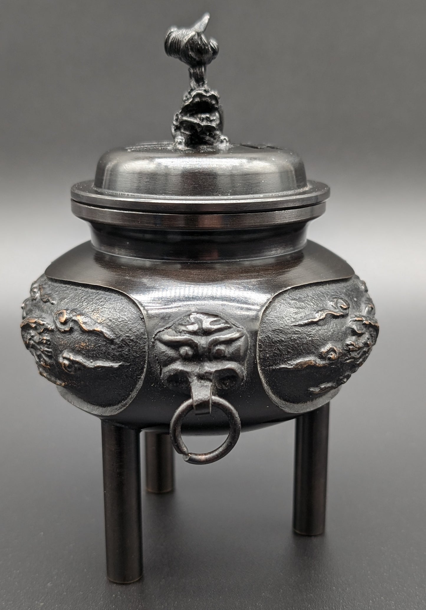 VINTAGE INCENSE BURNER with Lion and Crane by ZUIHOU TRUE JAPANESE ARTISAN