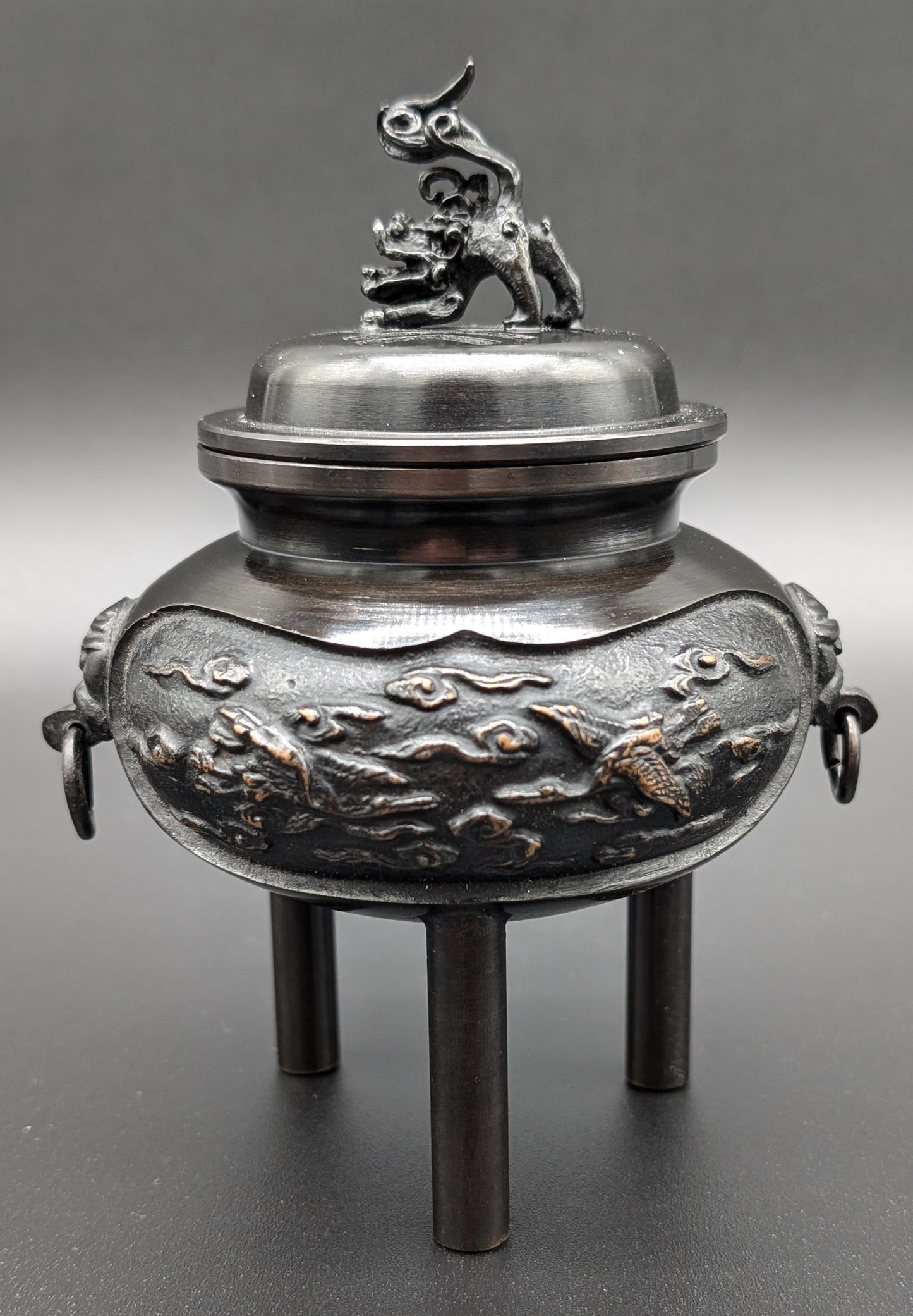 VINTAGE INCENSE BURNER with Lion and Crane by ZUIHOU TRUE JAPANESE ARTISAN